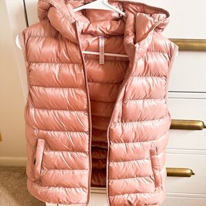 Fabletics hooded puffer vest